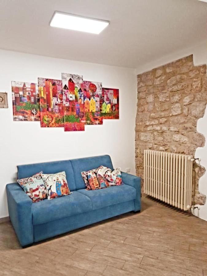 Borgo Nel Tempo Διαμέρισμα Collestatte Εξωτερικό φωτογραφία